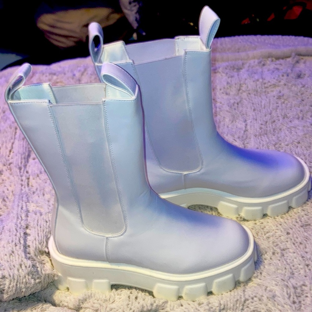 Amazon costume platform boots